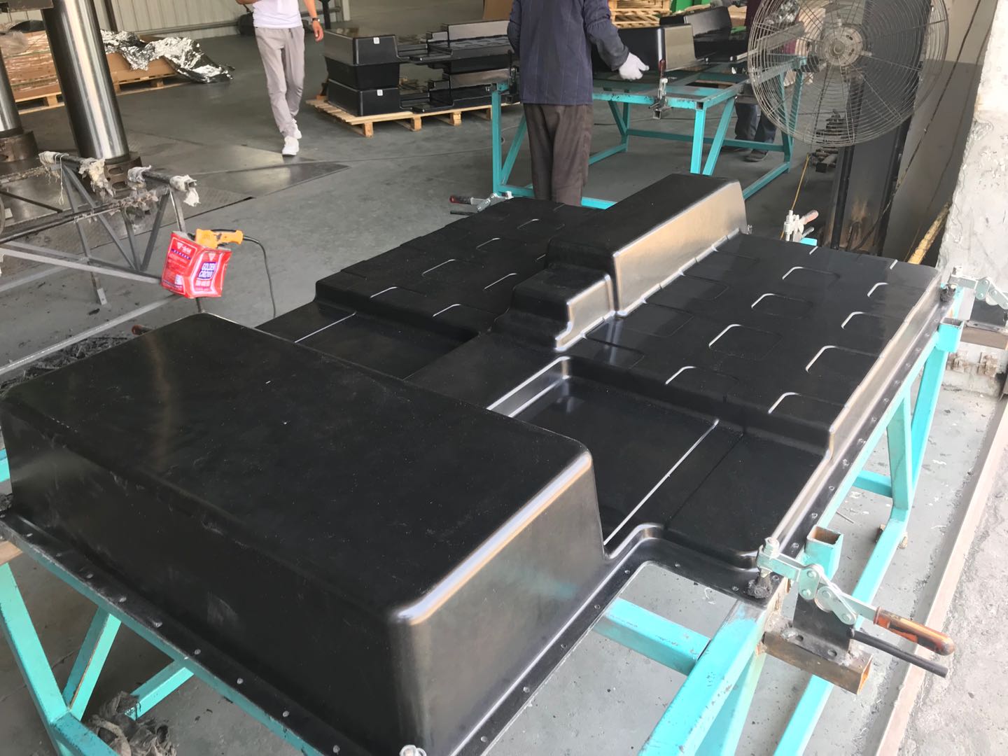 电池盒 Battery Box.jpg