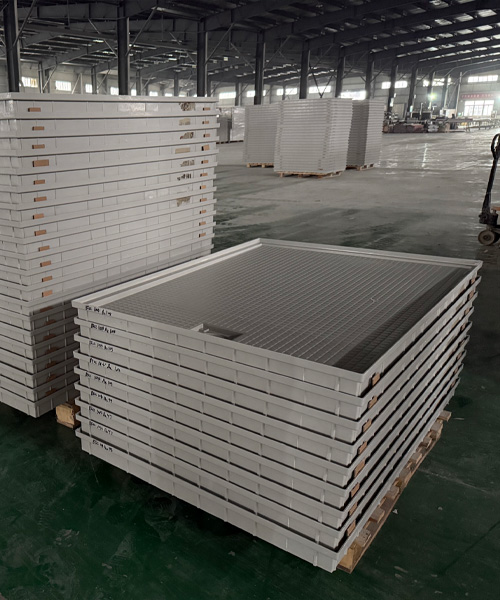 SMC Composite Material for Shower Tray